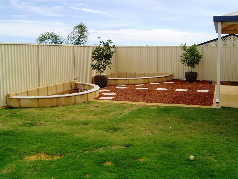 82 Clydebank Crescent, Kinross WA 6028