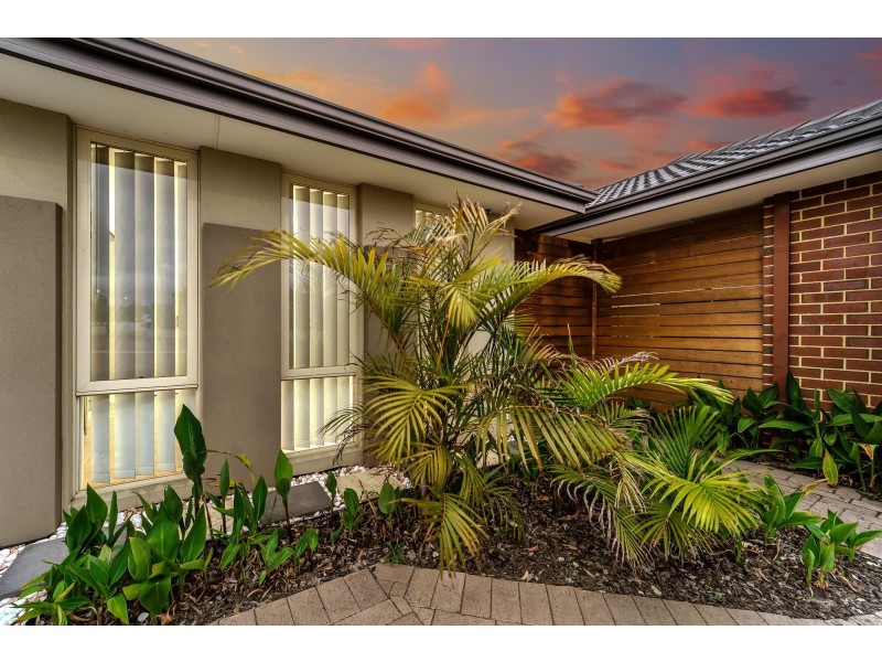 2 Wannell Street, Queens Park WA 6107