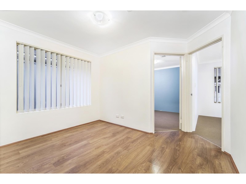 2 Wannell Street, Queens Park WA 6107