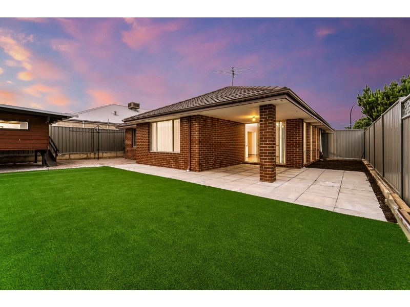 2 Wannell Street, Queens Park WA 6107