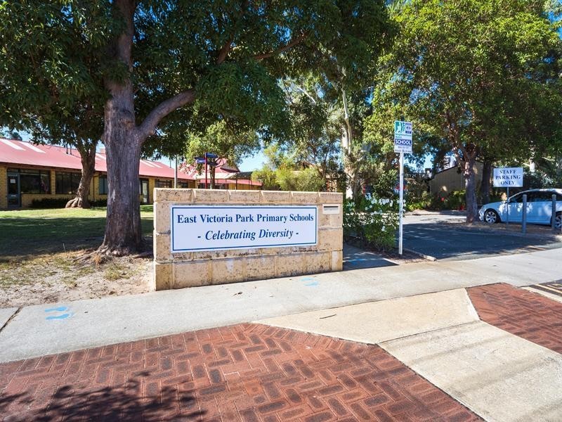 17a Beatty Avenue, East Victoria Park WA 6101