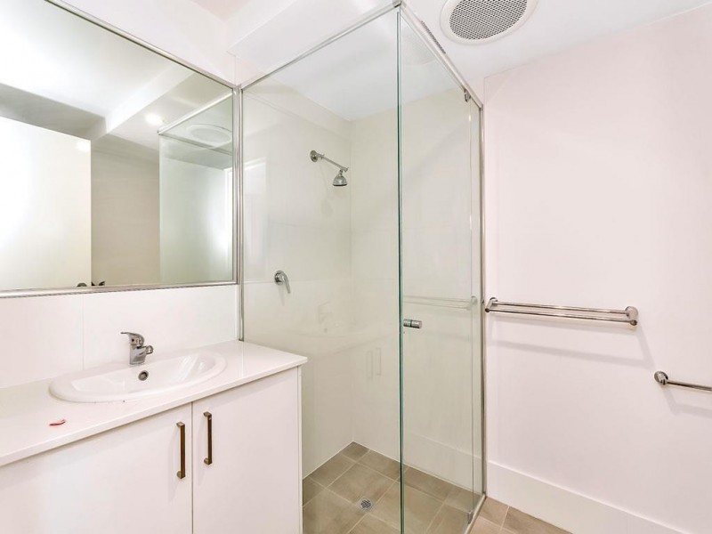 26/2 Delaronde Drive, Success WA 6164