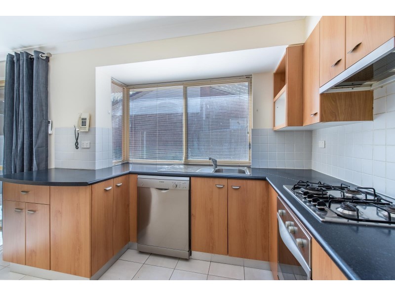 2/48 Preston Street, Como WA 6152