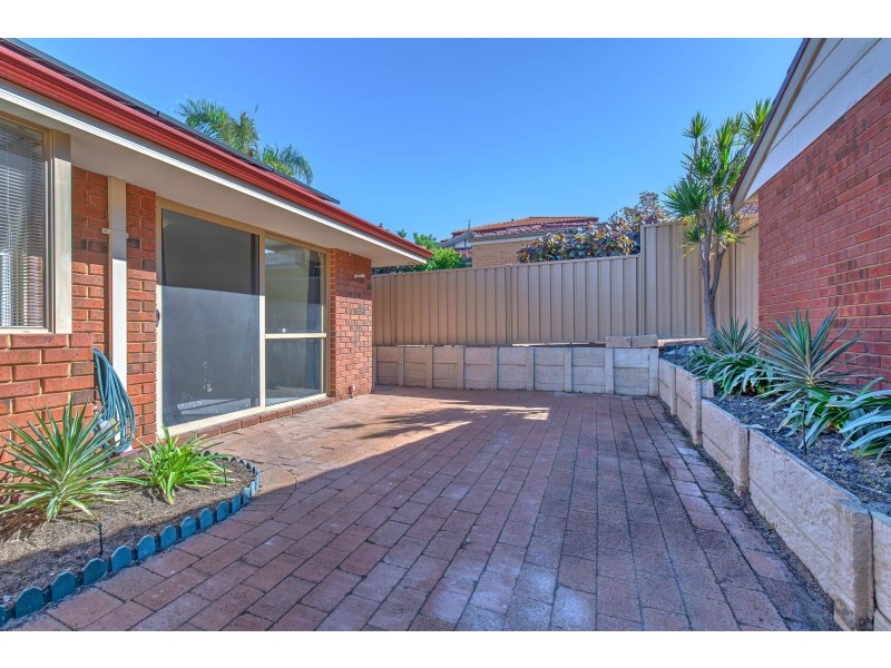 2/48 Preston Street, Como WA 6152