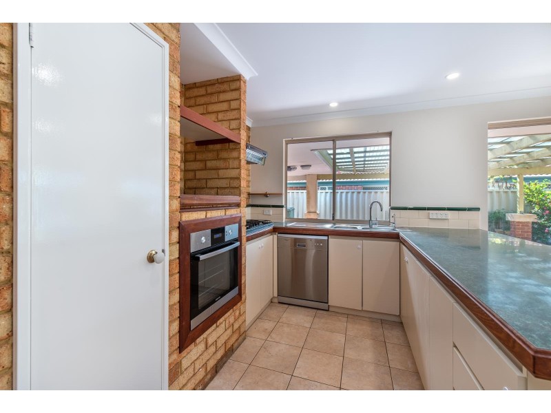 21 Daydream Way, Ridgewood WA 6030
