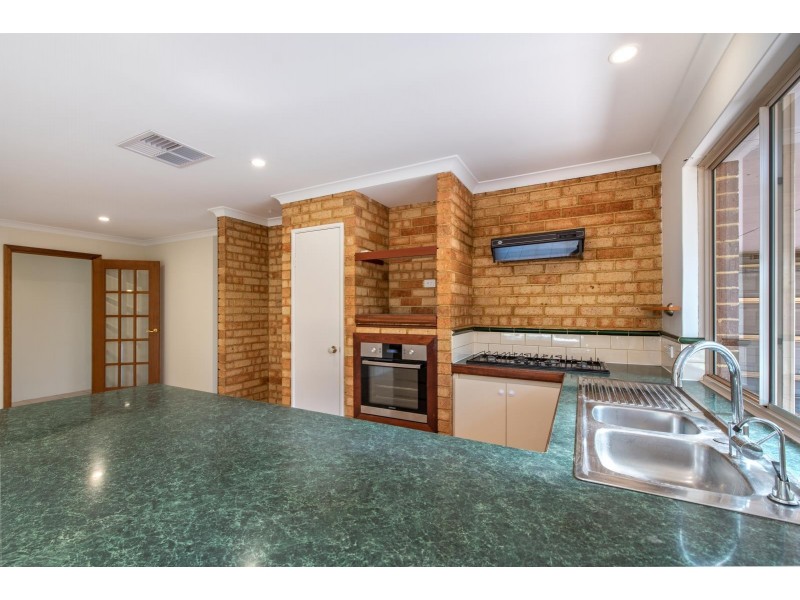 21 Daydream Way, Ridgewood WA 6030