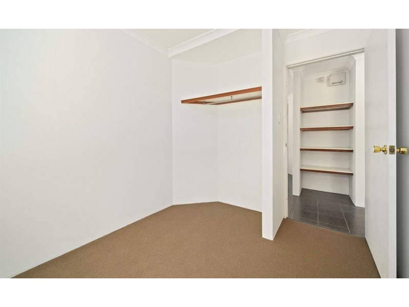 54 Ellamere Retreat, Maddington WA 6109