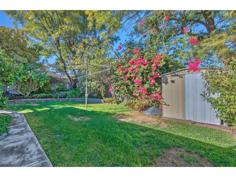 1 Wooltana Street, Como WA 6152