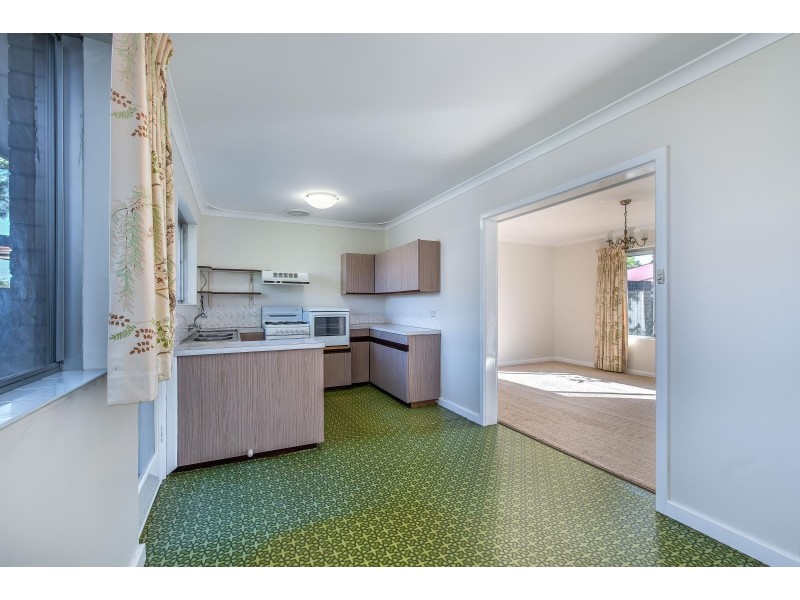 1 Wooltana Street, Como WA 6152