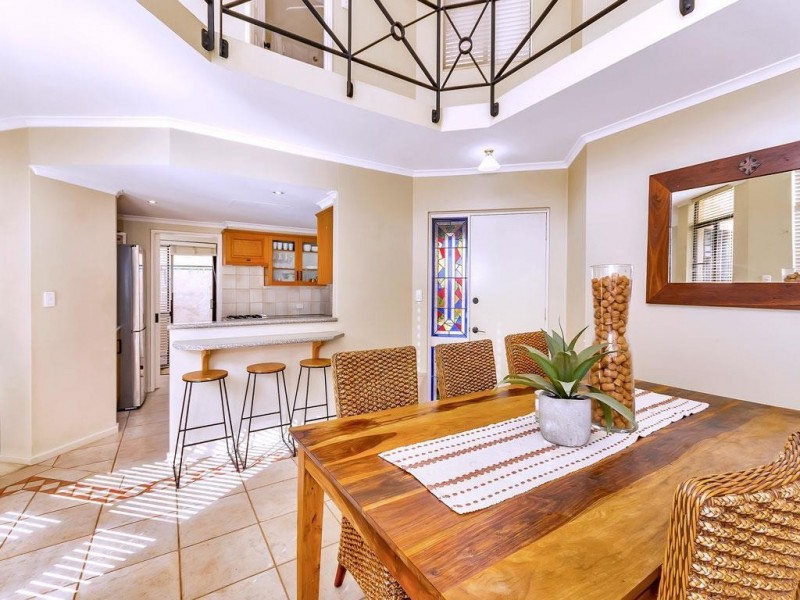 2/33 Banksia Terrace, Kensington WA 6151