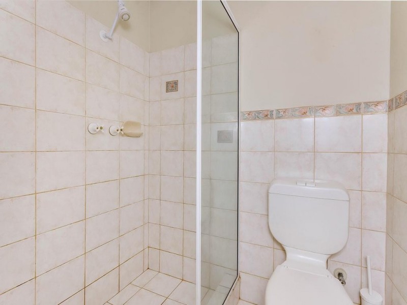 2/33 Banksia Terrace, Kensington WA 6151