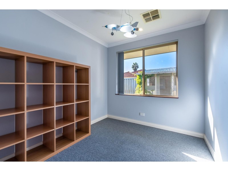 7 Lundy Cove, Kiara WA 6054