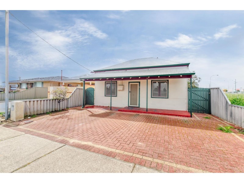 8 Railway Parade, Midland WA 6056