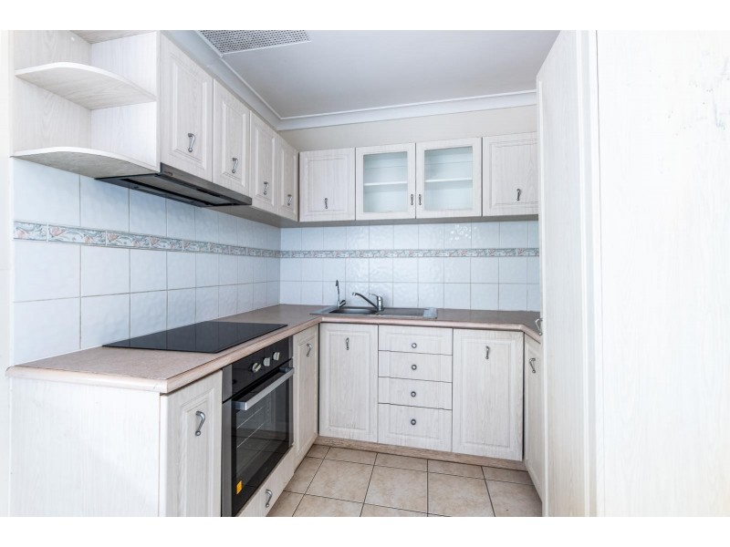 8 Railway Parade, Midland WA 6056