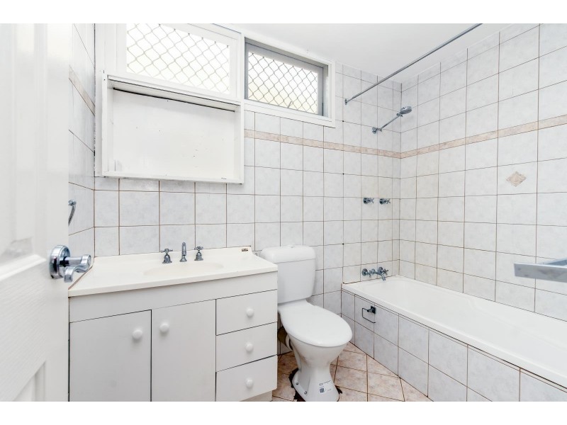 8 Railway Parade, Midland WA 6056