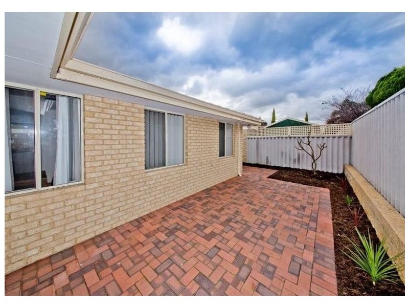 2/4 Keatley Court, Mirrabooka WA 6061