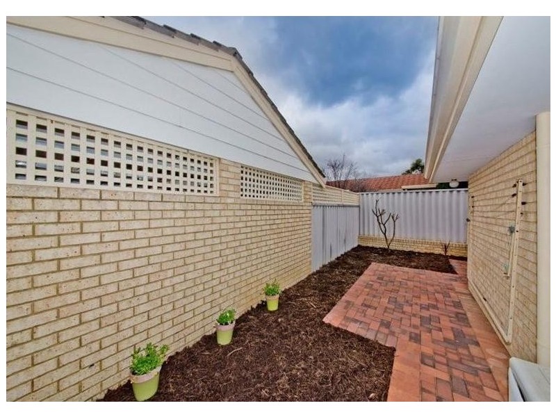 2/4 Keatley Court, Mirrabooka WA 6061