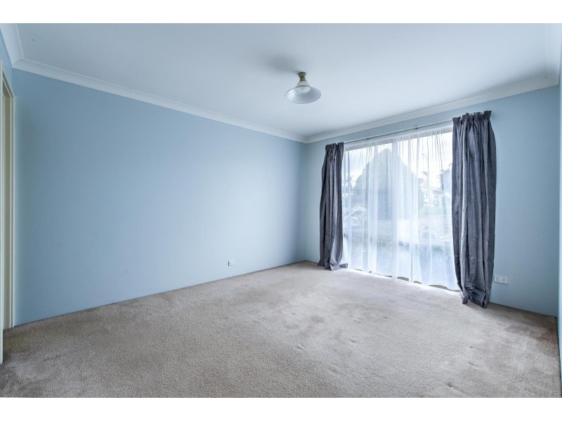 24 Azelia Street, Alexander Heights WA 6064