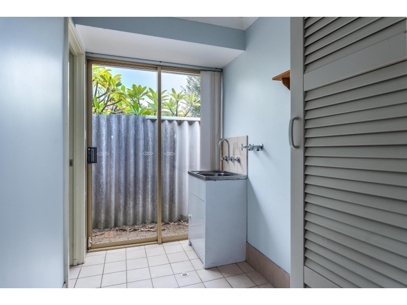 24 Azelia Street, Alexander Heights WA 6064