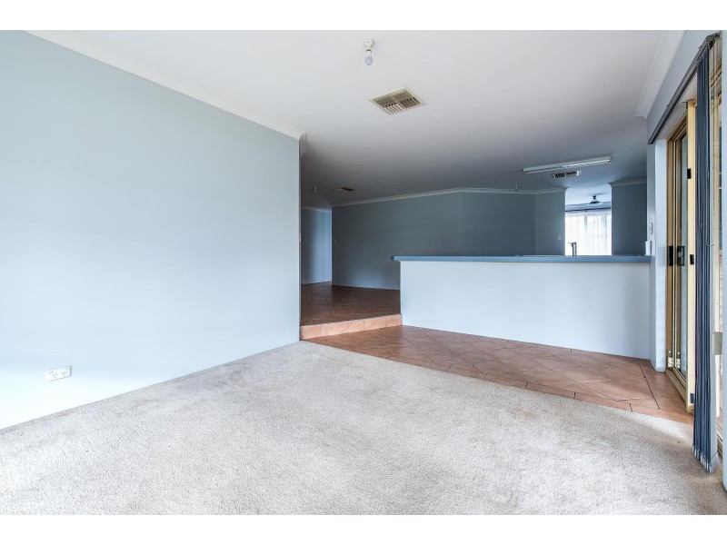 24 Azelia Street, Alexander Heights WA 6064