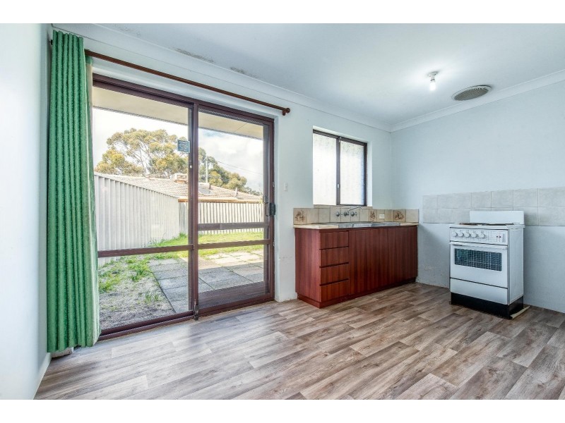 4 Thompson Place, Kewdale WA 6105