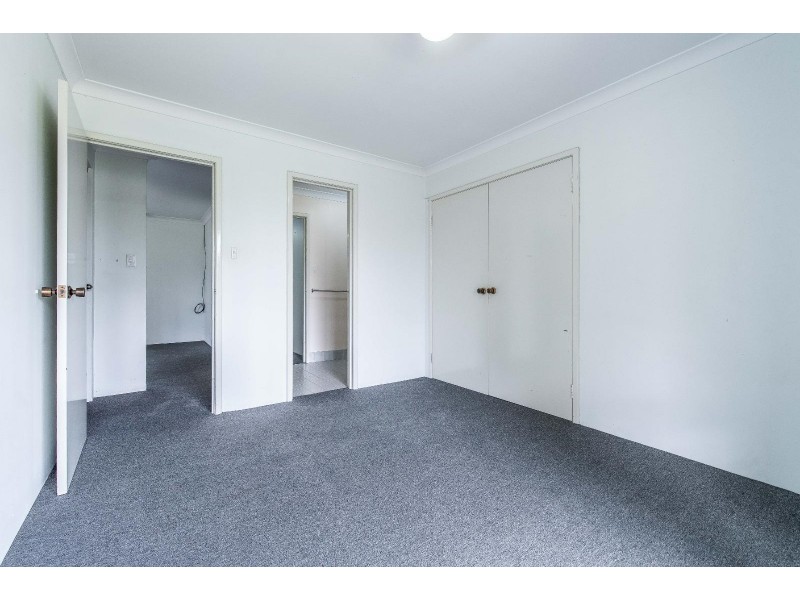 4 Thompson Place, Kewdale WA 6105