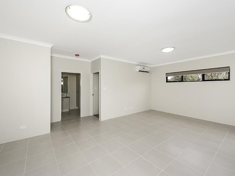 24/1 Balfour Road, Swan View WA 6056