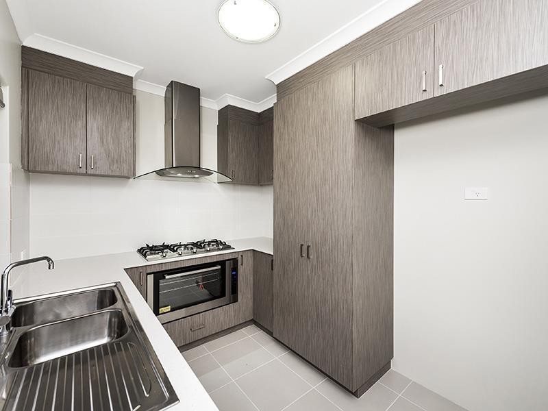 24/1 Balfour Road, Swan View WA 6056