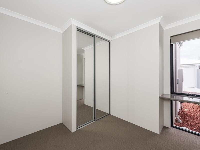 24/1 Balfour Road, Swan View WA 6056