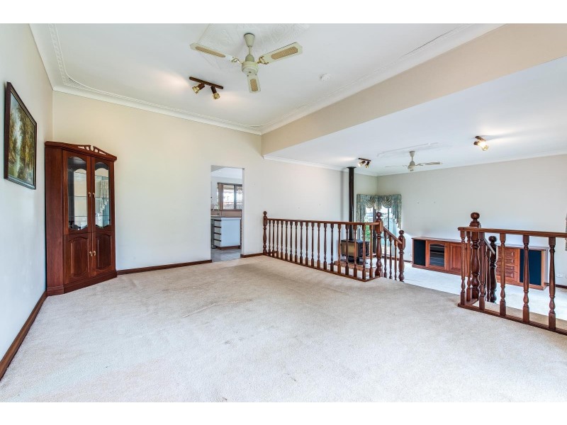 44 Beaconsfiield Street, St James WA 6102