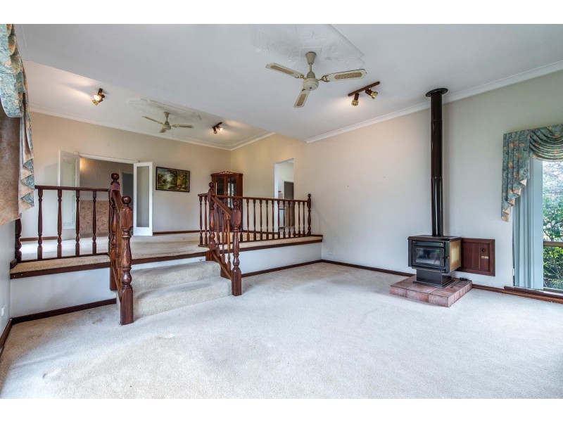 44 Beaconsfiield Street, St James WA 6102