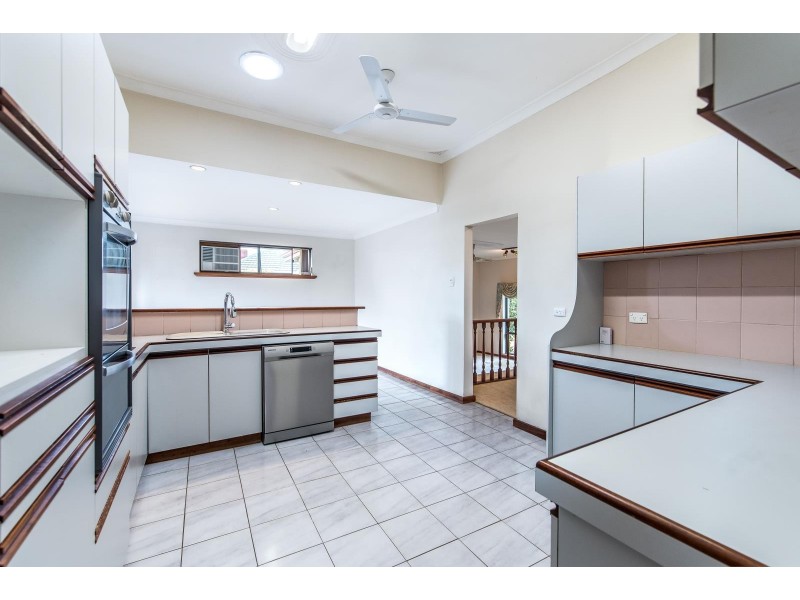 44 Beaconsfiield Street, St James WA 6102