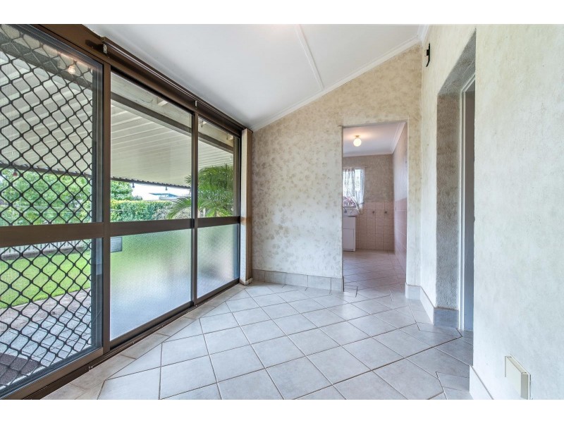 44 Beaconsfiield Street, St James WA 6102