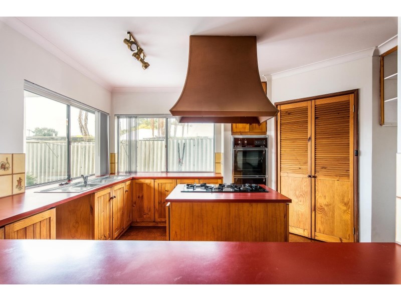 12 Drysdale Street, Shelley WA 6148