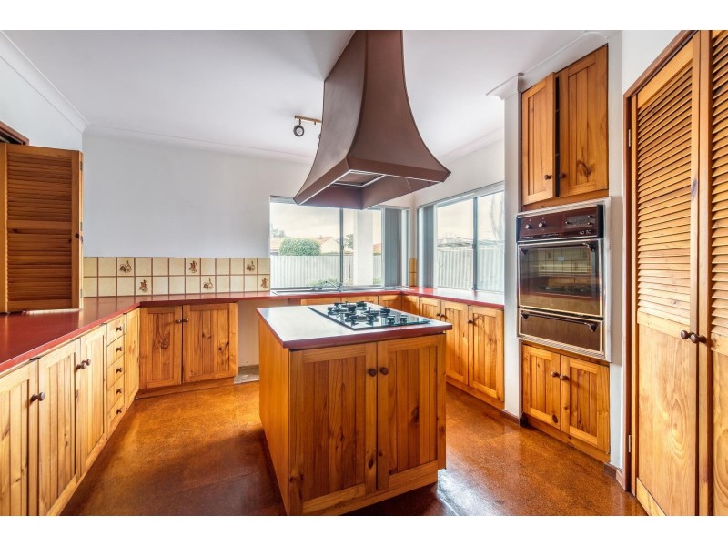 12 Drysdale Street, Shelley WA 6148