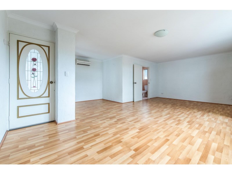 12 Drysdale Street, Shelley WA 6148