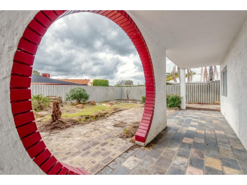 12 Drysdale Street, Shelley WA 6148