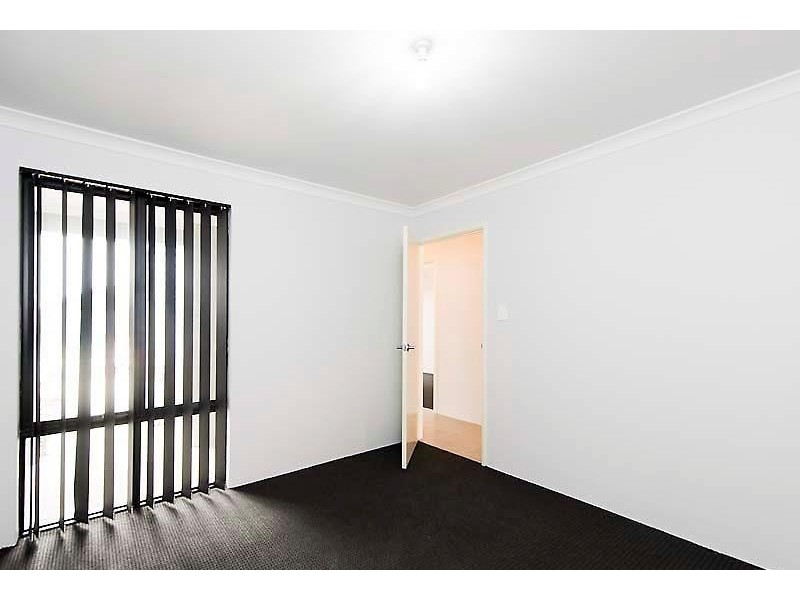 12 Sepia Way, Eglinton WA 6034