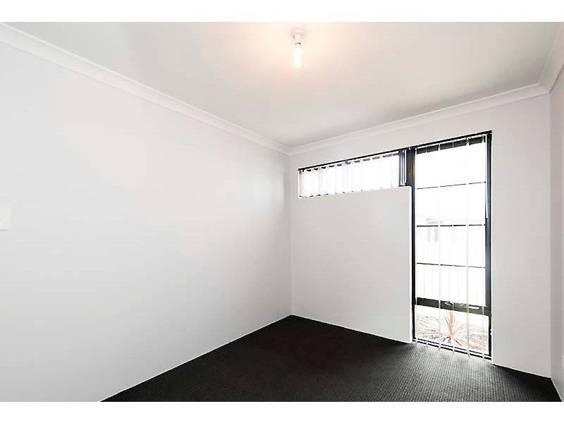 12 Sepia Way, Eglinton WA 6034