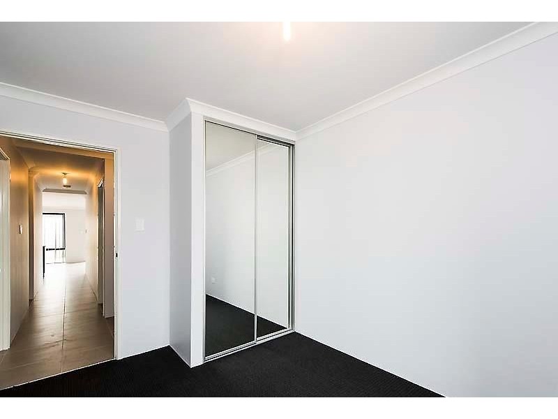 12 Sepia Way, Eglinton WA 6034