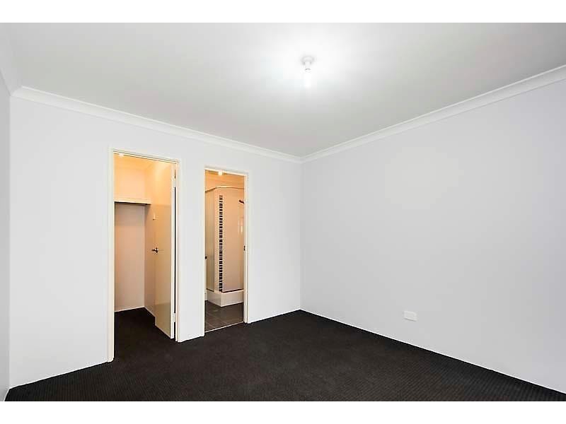 12 Sepia Way, Eglinton WA 6034