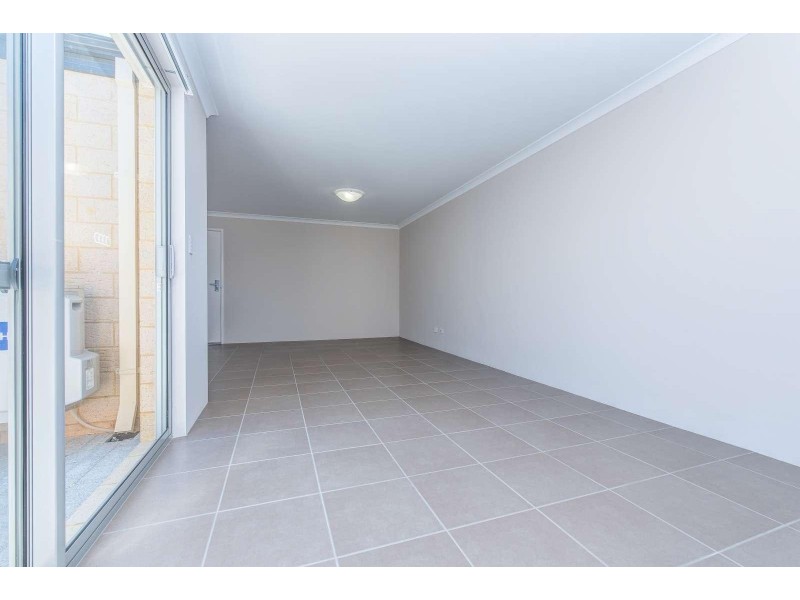 18 Buncrana View, Southern River WA 6110