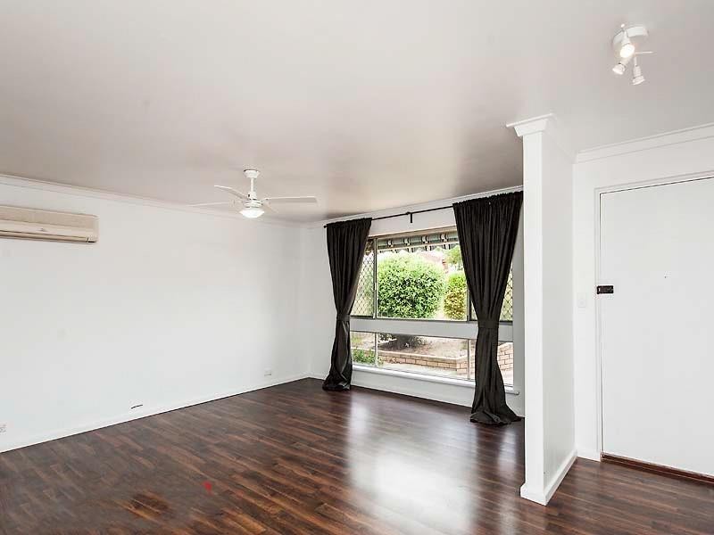 3 Burnham Way, Girrawheen WA 6064