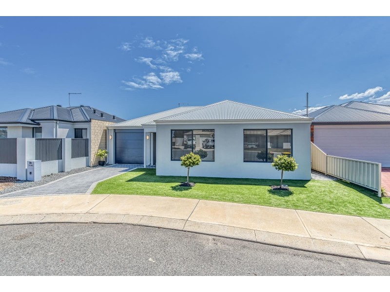 18 Fiore Court, Munster WA 6166