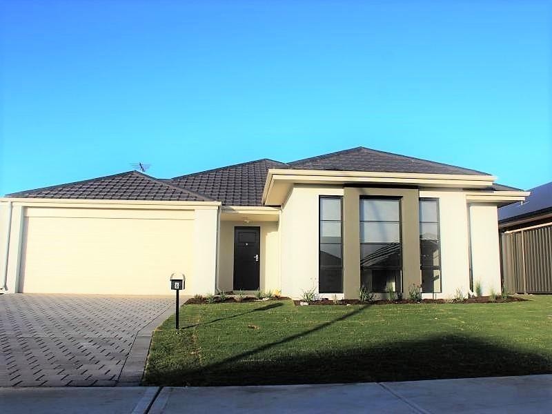 6 Balivanich Loop, Seville Grove WA 6112