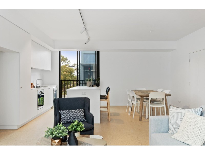 15/2 Beazley Way, White Gum Valley WA 6162