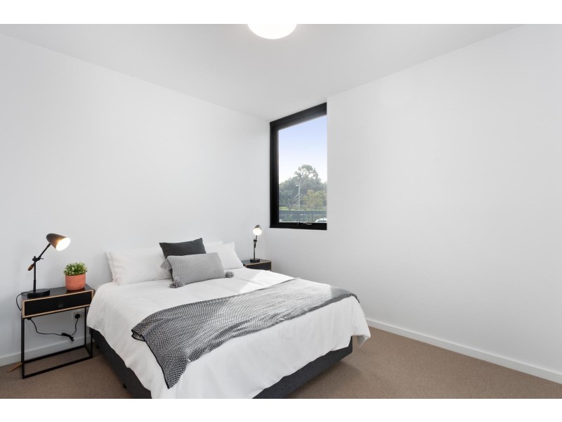 15/2 Beazley Way, White Gum Valley WA 6162