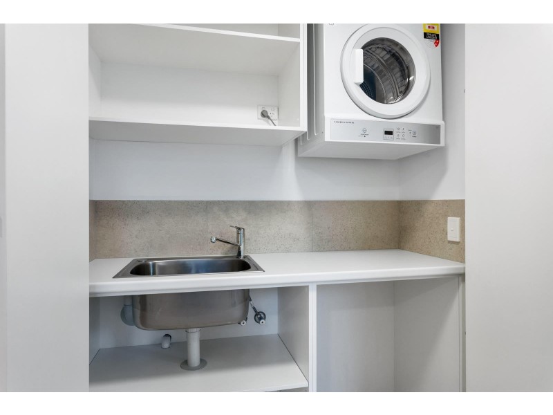 15/2 Beazley Way, White Gum Valley WA 6162