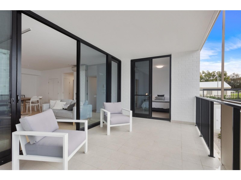 15/2 Beazley Way, White Gum Valley WA 6162