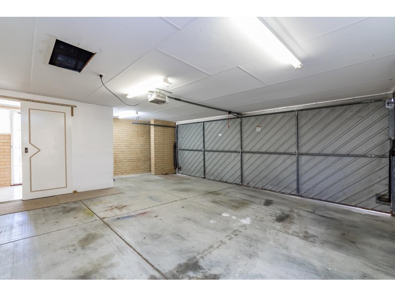 18 Arthurs Vale, Quinns Rocks WA 6030